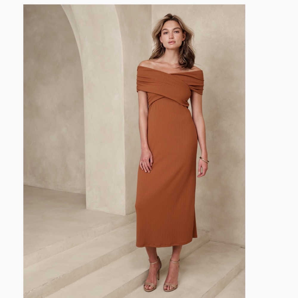 Banana Republic Rust Maxi Dress